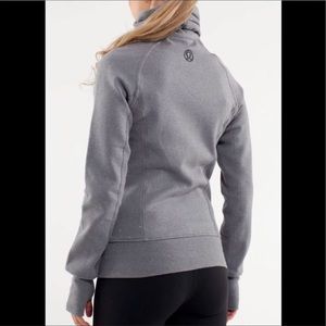Lululemon sparkly jacket 8